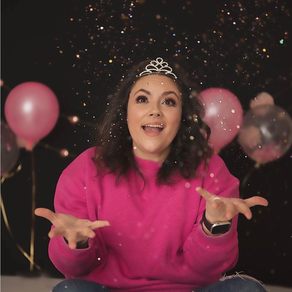 Meet your Posher, Lindsey - Picture 1 of 1